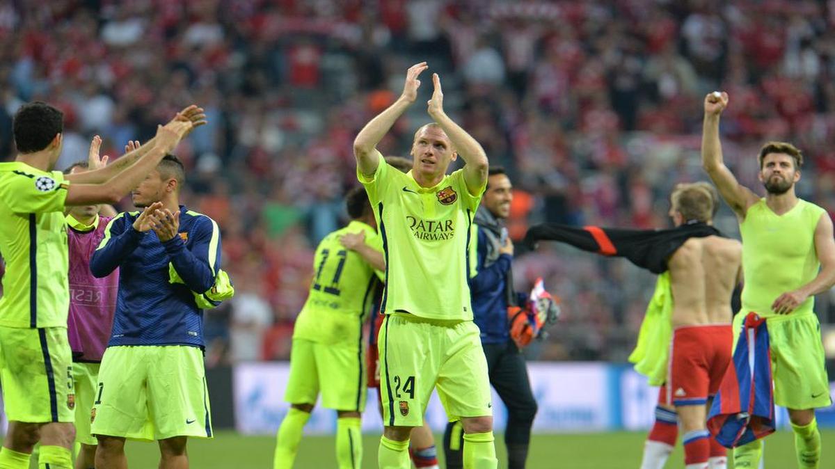 
Los jugadores de Barcelona celebran el pase del equipo a la final de la Liga de Campeones. Los catalanes cayeron 3-2 ante el Bayern, pero avanzaron con un global 5-3.
