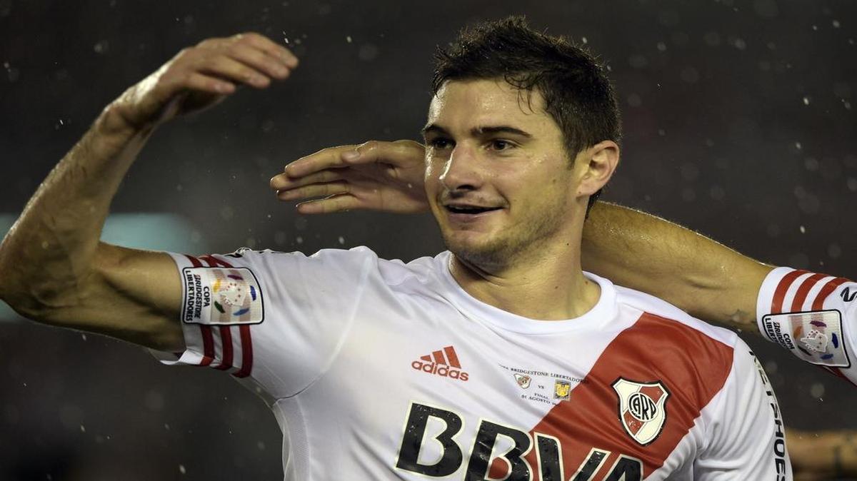 
Lucas Alario celebra el gol de cabeza que convirtió a los 44 minutos para River Plate en el partido contra Tigres, el miércoles en la final de la Copa Libertadores.
