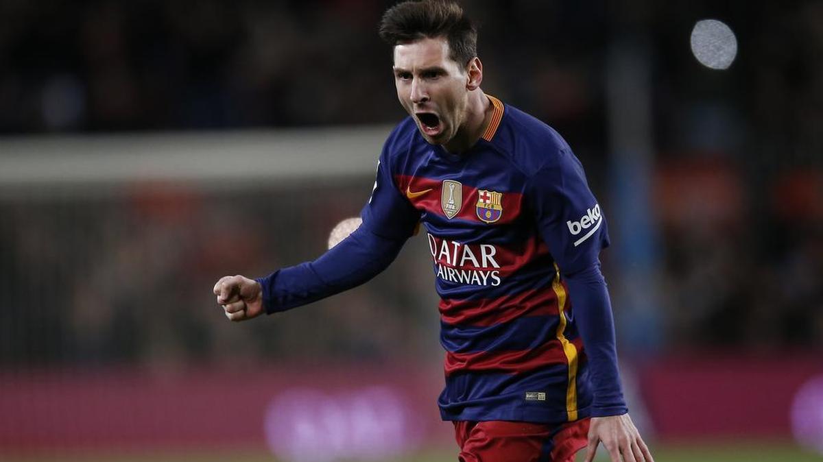 Lionel Messi celebra tras anotar un gol para Barcelona ante el Espanyol, en el partido de ida de los octavos de final de la Copa del Rey, celebrado el 6 de enero del 2015.