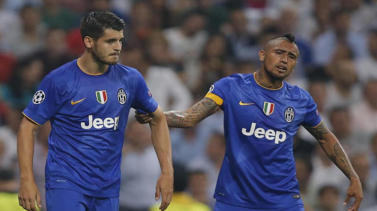 
Alvaro Morata (izq.) anotó el gol que le dio el pase a la Juventus a la final de la Liga de Campeones, en el partido de vuelta con el Real Madrid. A su lado el delantero chileno Arturo Vidal.
