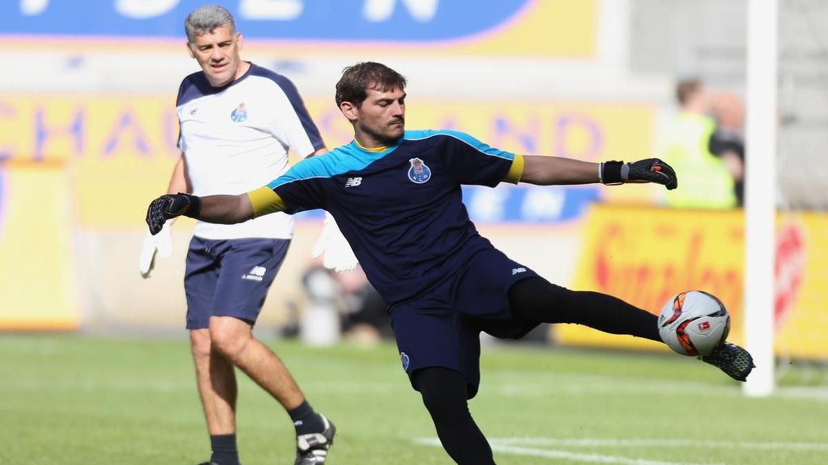 
Iker Casillas durante un entrenamiento con el Porto el 18 de julio del 2015.

