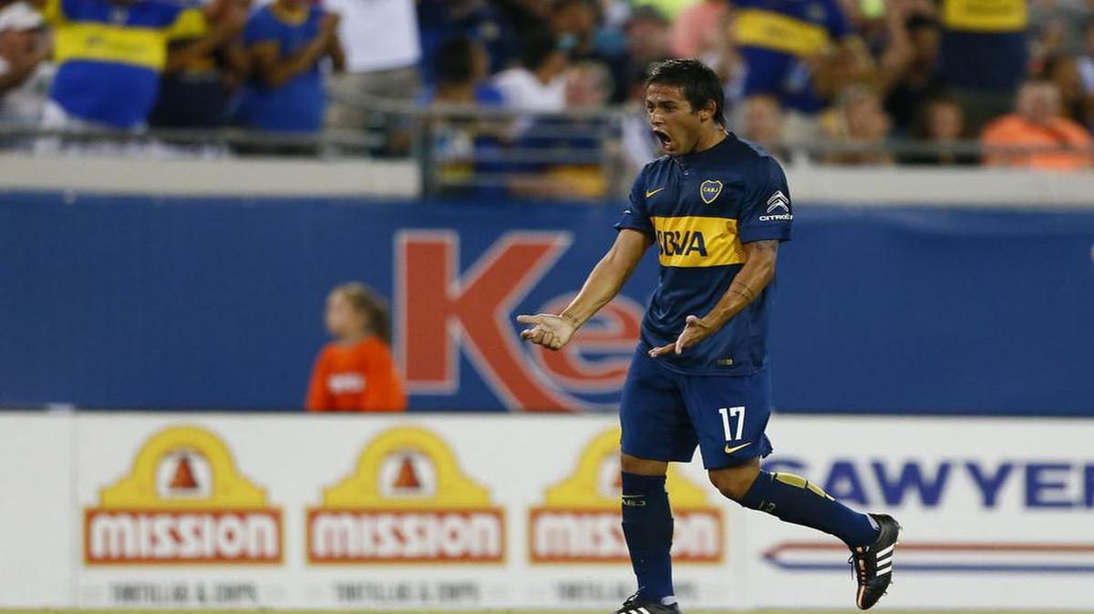 
El jugador de Boca Juniors Marcelo Meli celebra tras marcar un gol ante el Armada F.C, en un partido amistoso el 27 de junio del 2015, en Jacksonville, Florida.
