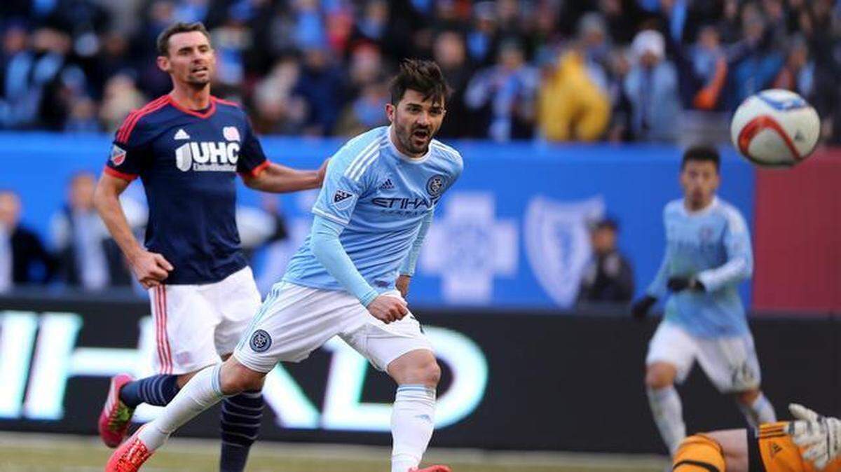 El delantero del New York City FC David Villa anotó 23 goles esta temporada, la segunda máxima cifra en la liga detrás de los 24 de Bradley Wright-Phillips, uno de los tres finalistas al galardón junto con Sacha Kljestan.