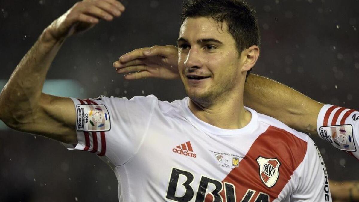 
Lucas Alario celebra el gol de cabeza que convirtió a los 44 minutos para River Plate en el partido contra Tigres, el miércoles en la final de la Copa Libertadores.
