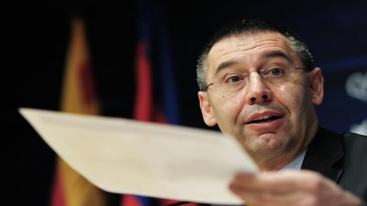 
El presidente del FC Barcelona, Josep Maria Bartomeu, aseguró con que Leo Messi, autor del gol de la victoria contra el Atlético de Madrid el pasado sábado, “la vida es más bonita y se ve de otro color”, y ha calificado de “perfecto” el inicio liguero del equipo con tres victorias en tres partidos.
