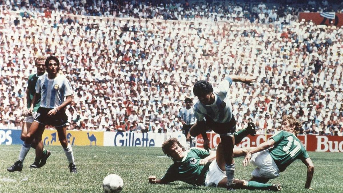 Escena de la final del Mundial de Fútbol entre Argentina y Alemania Federal, el 29 de junio de 1986, en el Estadio Azteca de Ciudad de México.