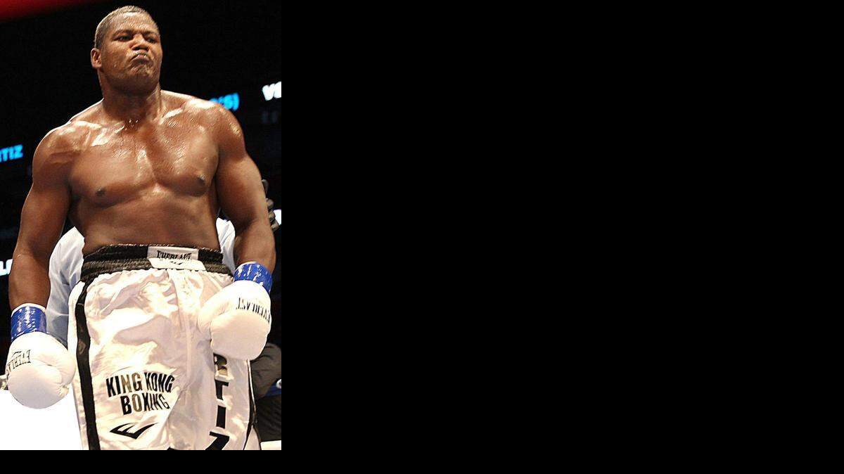 
EL PESADO cubano Luis Ortiz pudiera enfrentar graves consecuencias en su carrera si se confirma el uso de esteroides en una audiencia en noviembre.



