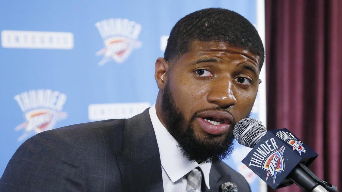 La imagen de los Lakers de Los Ángeles volvió a sufrir otro grave revés en su proceso de reconstrucción al confirmar el jueves la NBA que el equipo violó las reglas contra la manipulación en la liga, por el intentar de fichar ilegalmente al alero estrella Paul George.