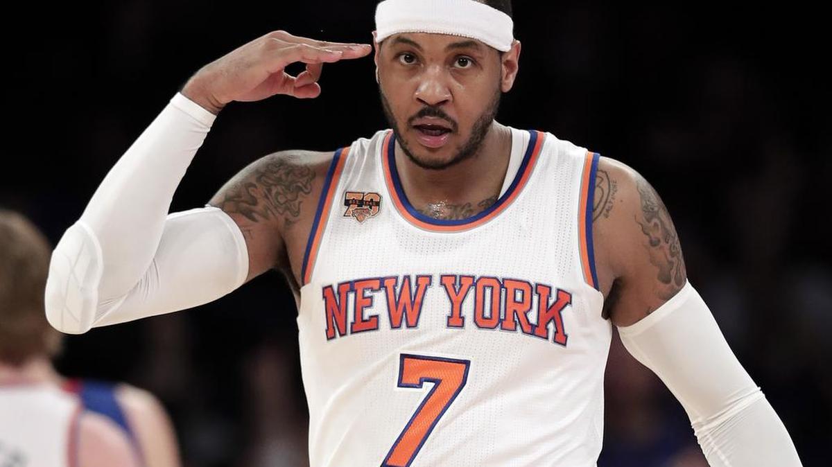 Carmelo Anthony celebra un triple ante los Pistons el 27 de marzo con los Knicks.