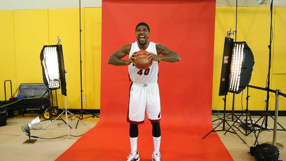 Udonis Haslem muestra su actitud en el Día de la Prensa del Heat, el 26 de septiembre del 2016, en el AmericanAirlines Arena in Miami.