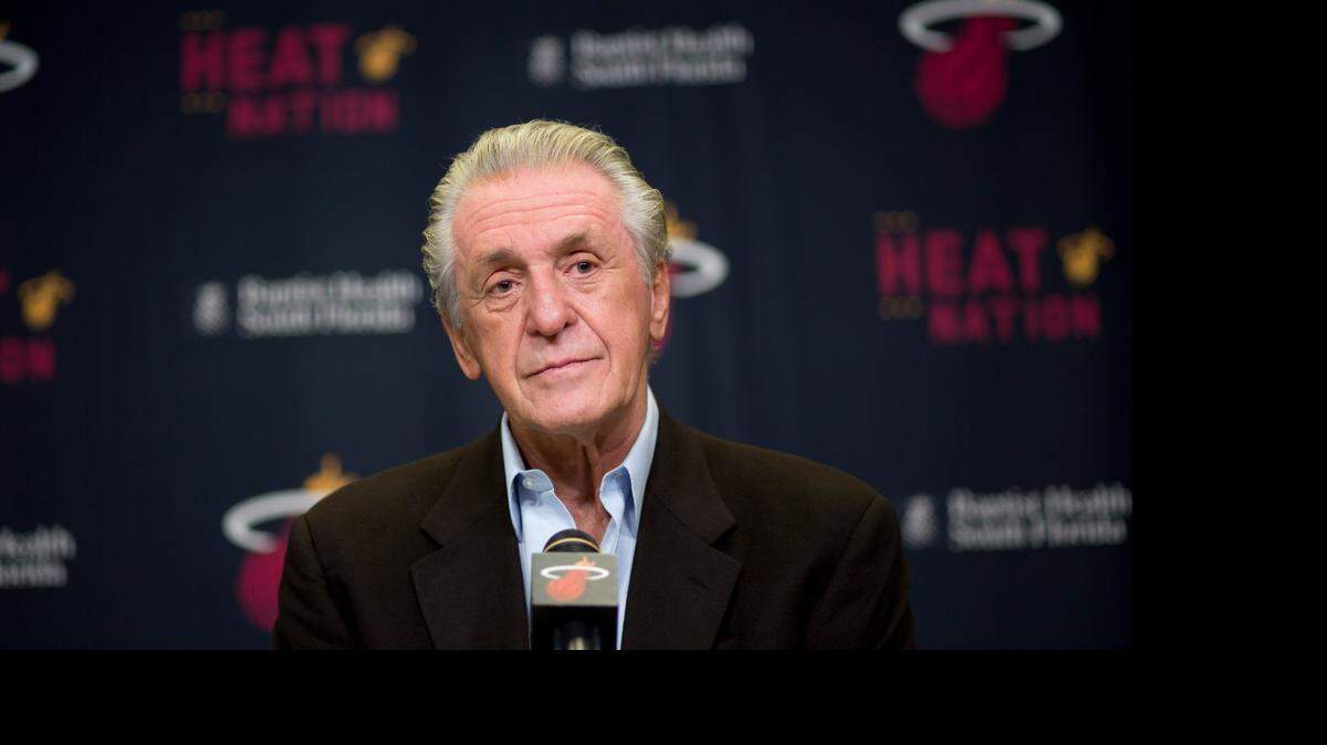 
Pat Riley aseguró el lunes que el Heat ya “tiró los dados” para extender el contrato a Goran Dragic.
