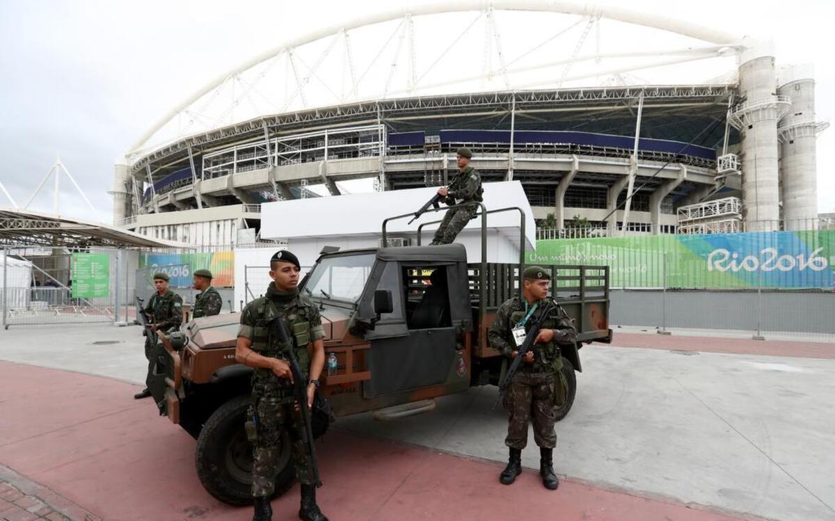 El Gobierno brasileño movilizó durante los Juegos unos 85.000 policías y militares, entre los cuales 23.000 miembros de las Fuerzas Armadas, en desarrollo del mayor plan de seguridad ya desplegado por el país para un evento.