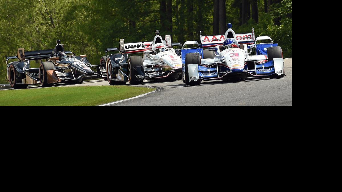 
Helio Castroneves (3) tiene la delantera sobre Will Power (1) y Josef Newgarden (67), el domingo en el Grand Prix de Alabama.
