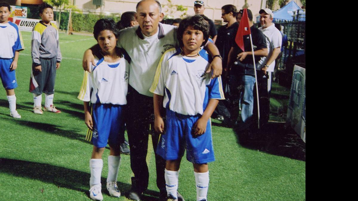 
Panthers Soccer Academy es un gran semillero de talentos con su entrenador Julio Celaya.
