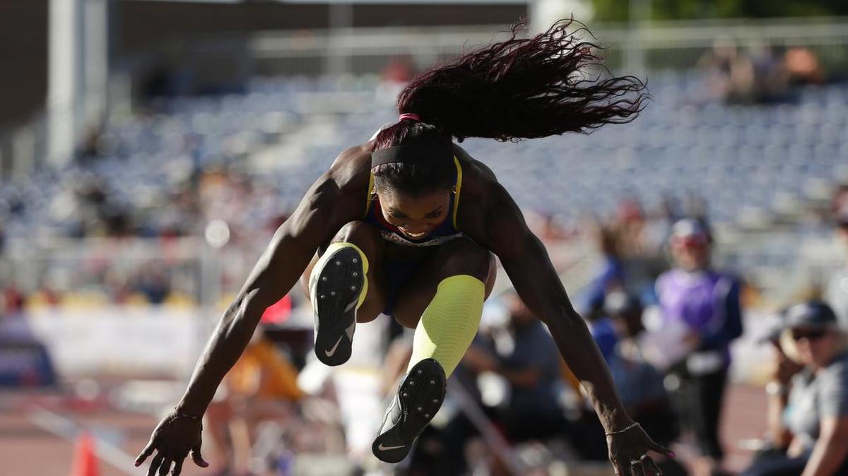 
La colombiana Caterine Ibargüe fue el único oro latinoamericano en la edición de Moscú-2013 y defenderá desde el sábado su corona en Pekín-2015.
