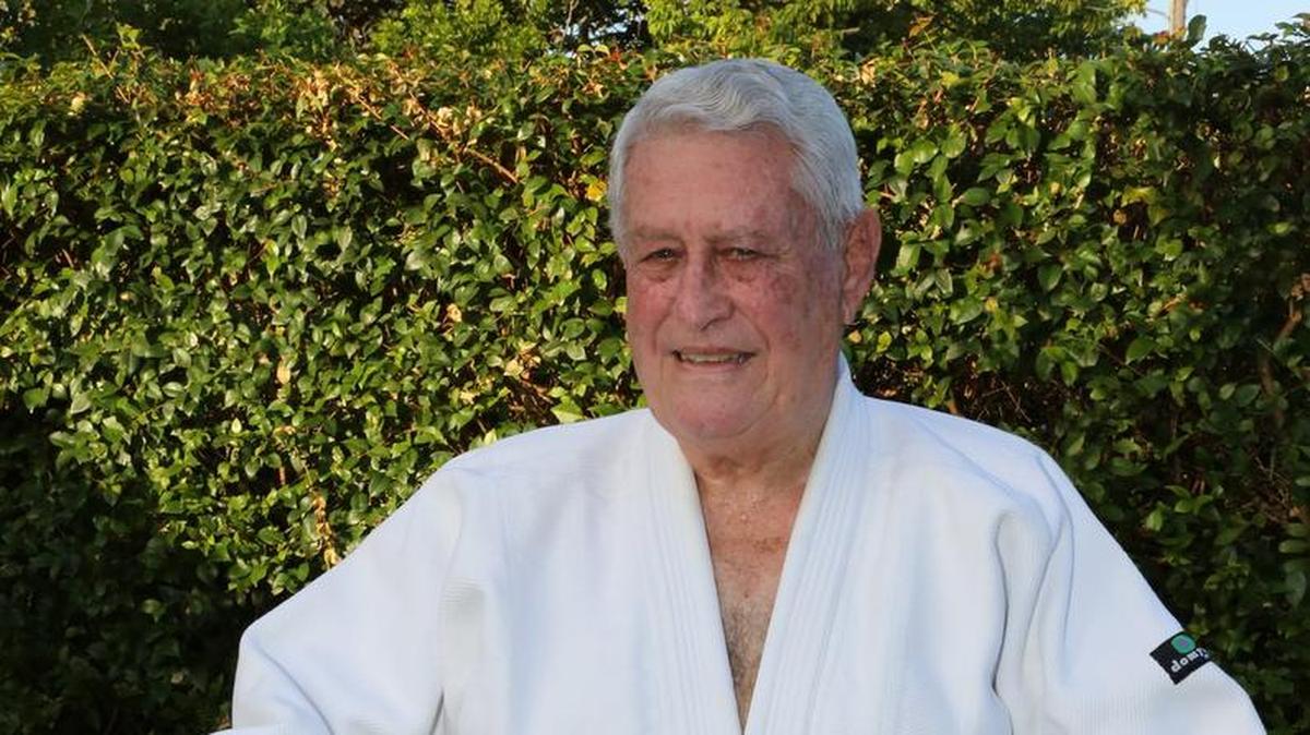 El cubanoamericano Luis Guardia tenía el grado de Noveno Dan y era uno de los pocos judocas que han alcanzado tan alto nivel en todo el mundo.