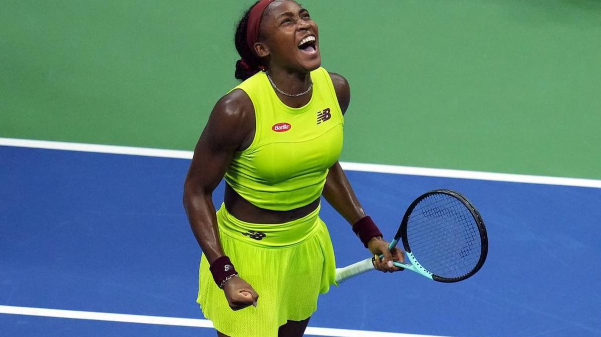 Coco Gauff de EEUU derrota a la checa Karolina Muchova en una semifinal del US Open el 7 de septiembre de 2023; Flushing, Nueva York, EE.UU.