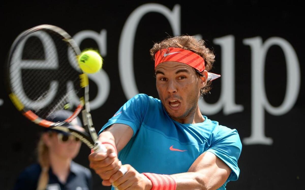 
Rafael Nadal despachó el domingo 7-6 (3), 6-3 al serbio Viktor Troicki para proclamarse campeón del torneo de Stuttgart por tercera vez y obtener su primer título en césped desde que se consagró en Wimbledon 2010. 
