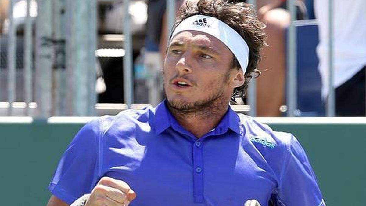 
Juan Mónaco reacciona tras superar al español Fernando Verdasco, el martes 31 de marzo del 2015 en Miami. 
