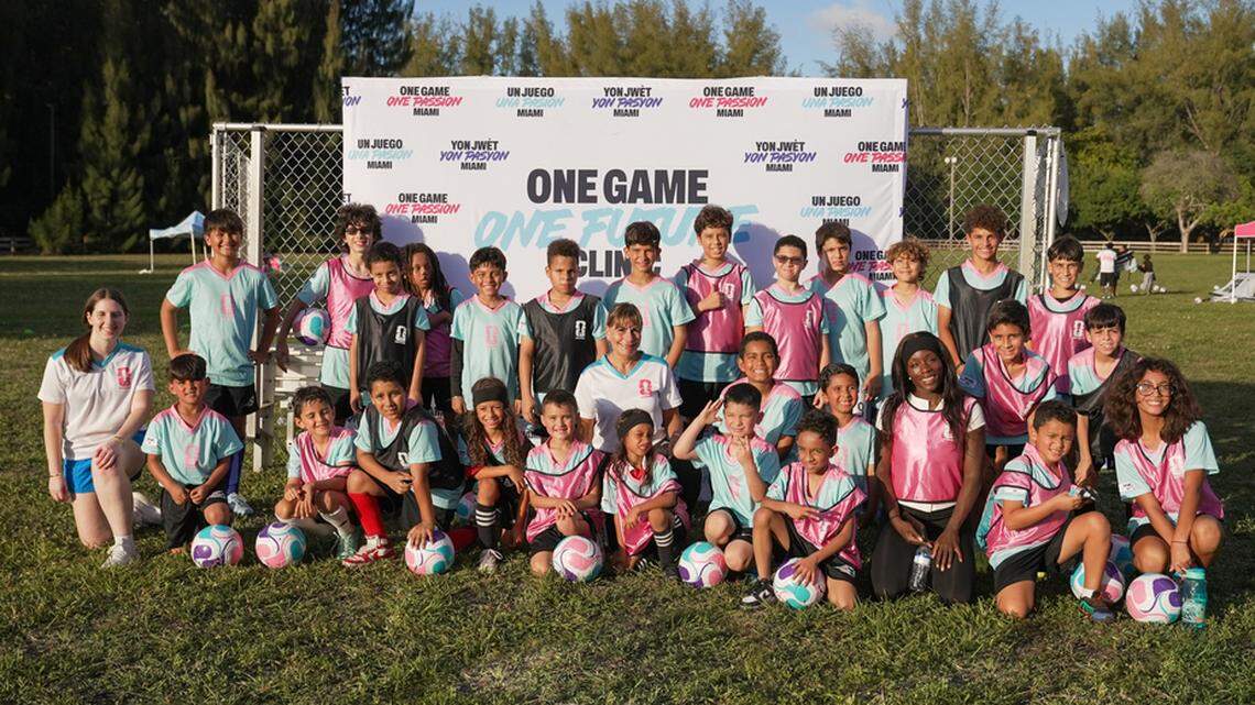 El Comité Anfitrión de la Copa Mundial de la FIFA 2026™ en Miami impulsa el desarrollo juvenil con clínica de fútbol ONE GAME ONE FUTURE en South Dade