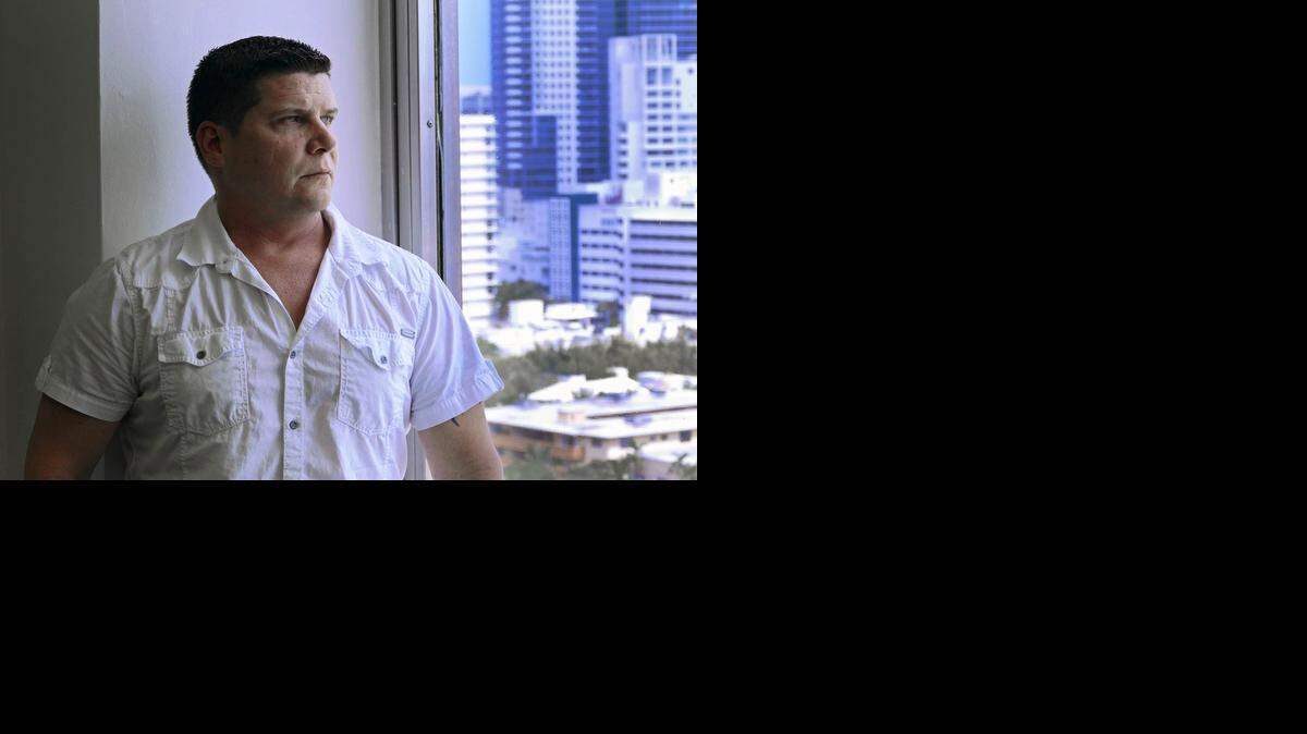 
Gilberto Suárez en la oficina de su abogado en Miami Beach, el pasado 16 de marzo.


