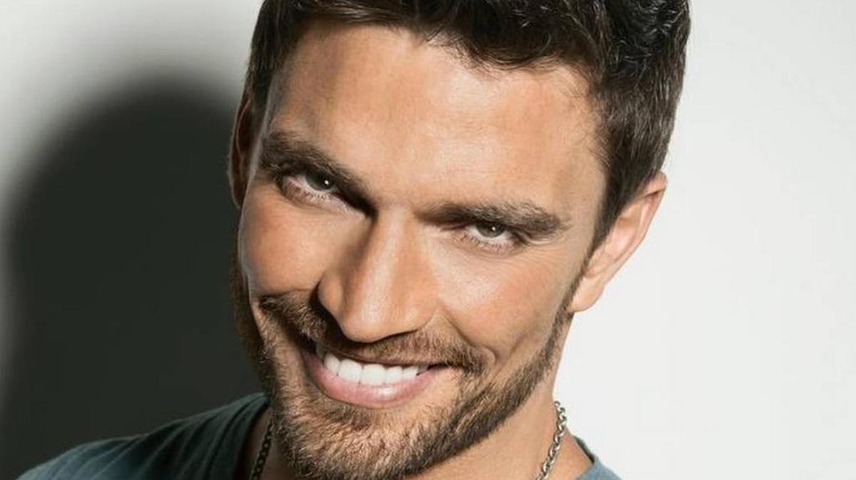 Julián Gil