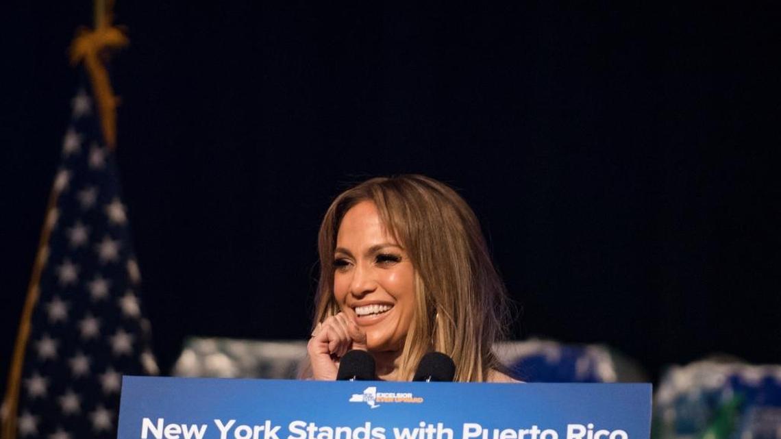 La cantante y actriz Jennifer Lopez ofreció este domingo un millón de dólares a Puerto Rico, durante el lanzamiento de una iniciativa del estado de Nueva York para ayudar a esa isla devastada por el huracán María.