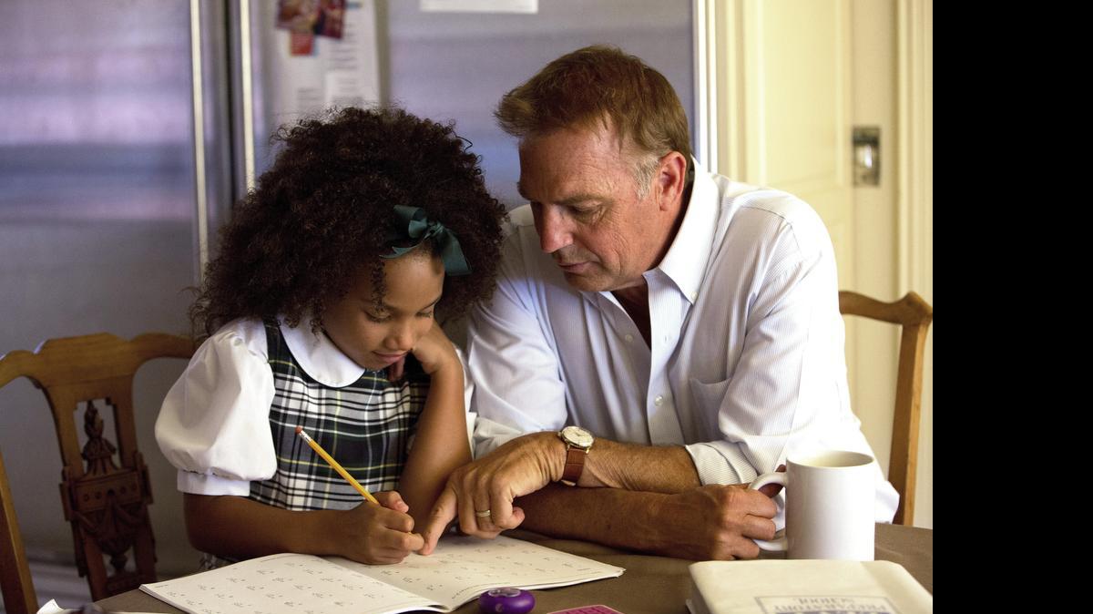 
Fotografía facilitada por la distrubuidora Emon del actor Kevin Costner con motivo de la entrevista por el estreno de la película "Lo mejor para ella", filme que debuta en España el día 22 y que trata sobre la disputa de dos familias, una blanca y otra negra, por la custodia de una niña.
