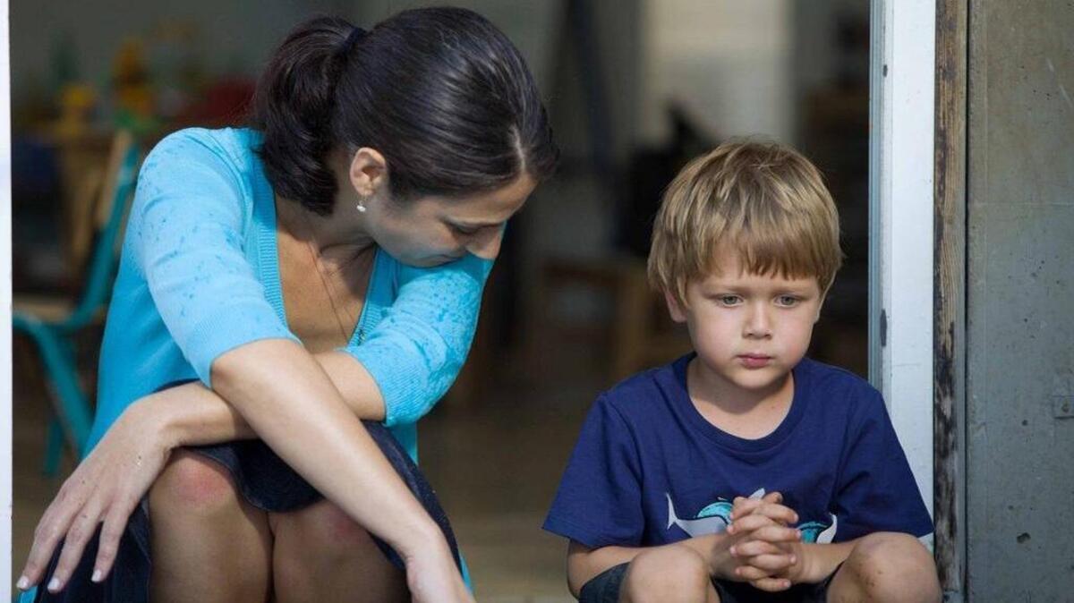 
Sarit Larry y Avi Shnaidman en ‘The Kindergarten Teacher’, dirigido por Nadav Lapid.

