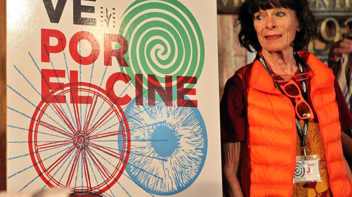Geraldine Chaplin, hija de Charlie Chaplin, posa este jueves 3 de diciembre de 2015, en La Habana (Cuba) durante la presentación del jurado del 37 Festival de Cine de La Habana.