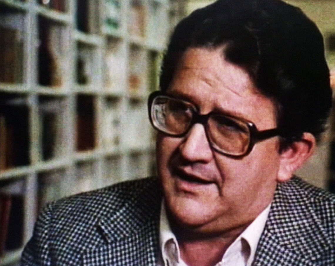 En ‘Conducta impropia’ el escritor Heberto Padilla asevera que la idea de establecer campos de concentración Cuba fue importada desde Bulgaria.