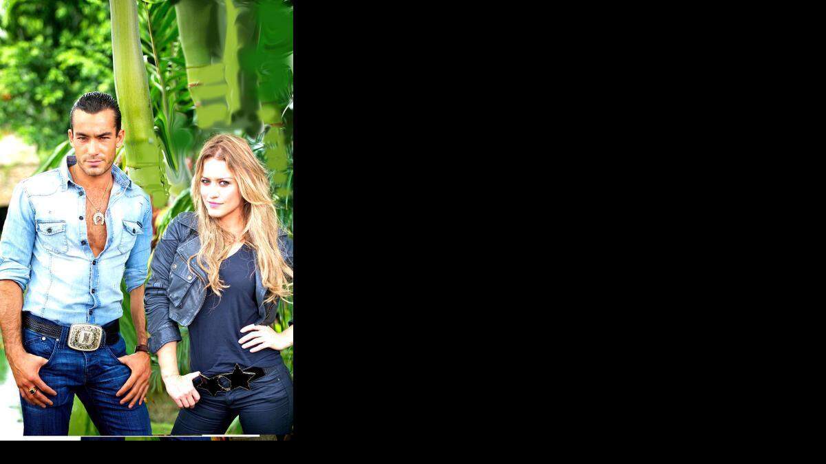 
AARÓN DÍAZ Y LOLA PONCE 
