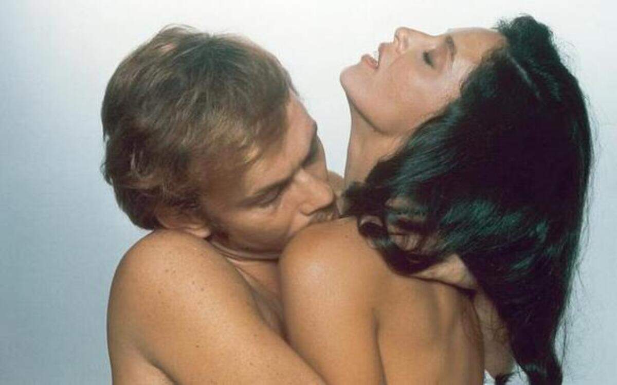 
José Wilker y Sonia Braga en ‘Doña Flor y sus dos maridos’, que se presenta este fin de semana en Coral Gables Art Cinema.

