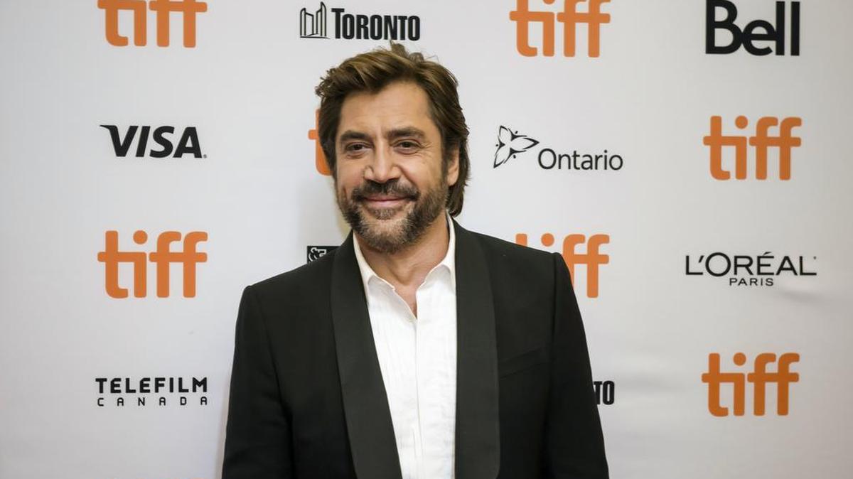 El actor Javier Bardem llega al estreno de “Loving Pablo” en el Toronto International Film Festival, el martes.
