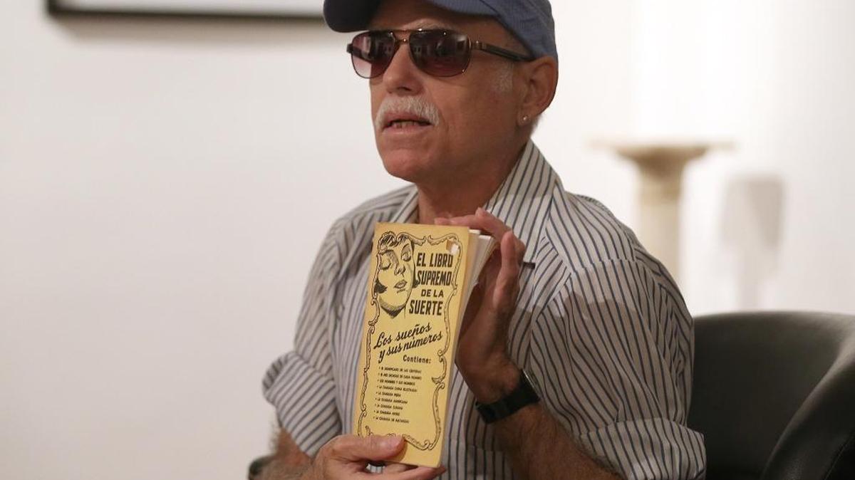 Héctor Santiago, en Viernes de Tertulia.