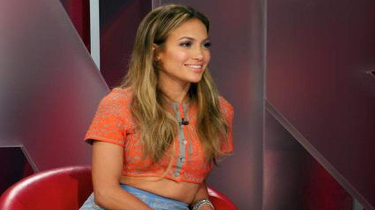 
Jennifer López en los estudios de Telemundo.
