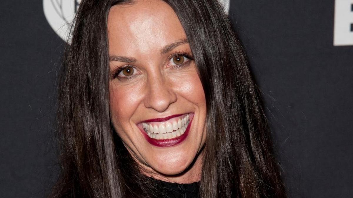 La cantante Alanis Morissette en foto de archivo en Santa Monica, California.