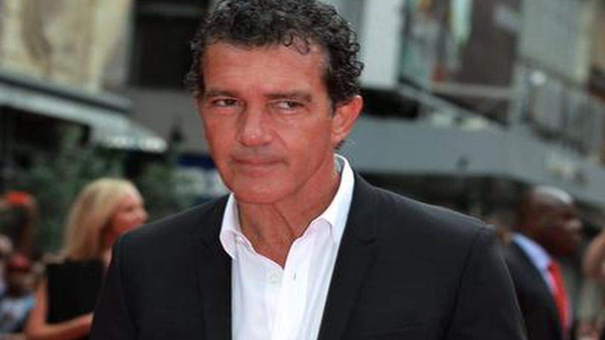
Antonio Banderas participará en proyecto bajo la dirección de Carlos Saura, con la fotografía de Vittorio Storaro y la participación de Gwyneth Paltrow como Dora Maar.
