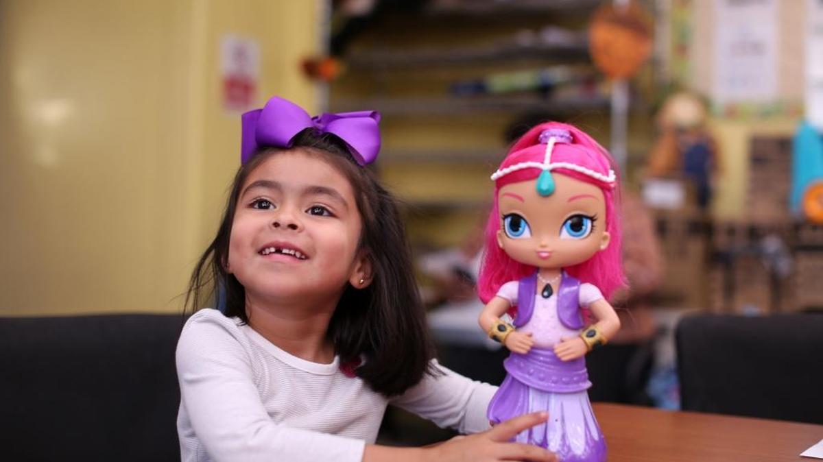 Los niños más necesitados recibirán los juguetes de Mattel más populares de esta temporada.