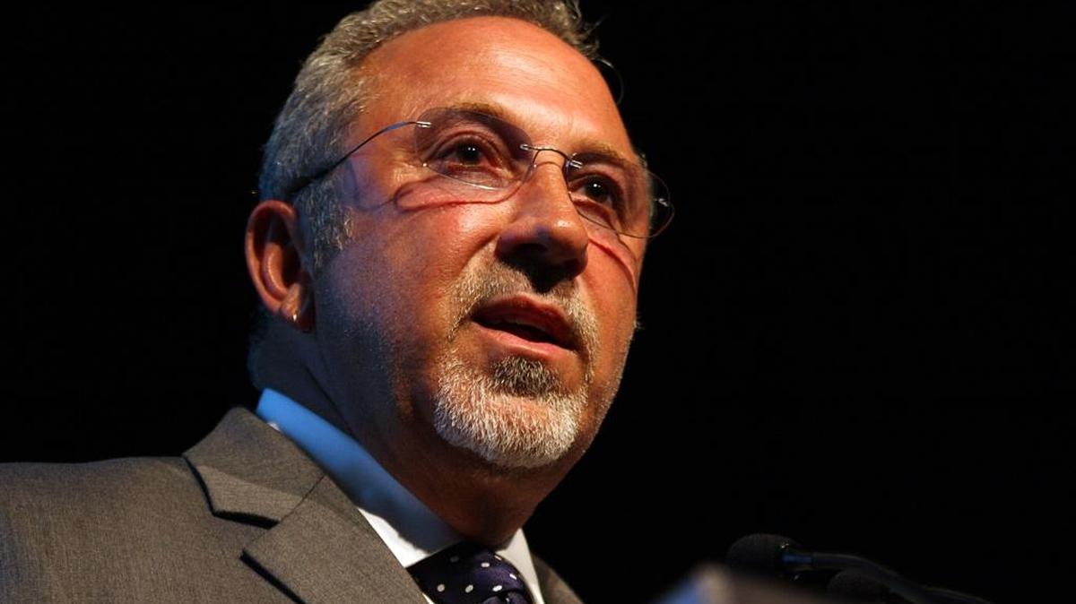 Emilio Estefan