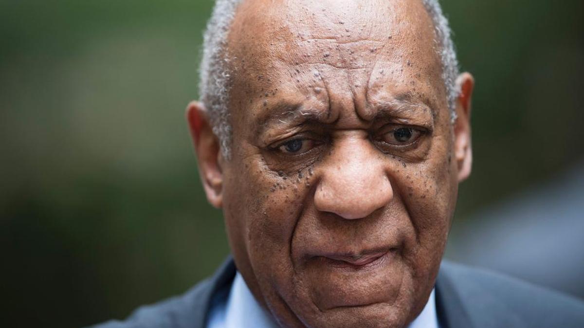 Bill Cosby a su llegada a la corte del Condado Allegheny en Pittsburgh, Pennsylvania.