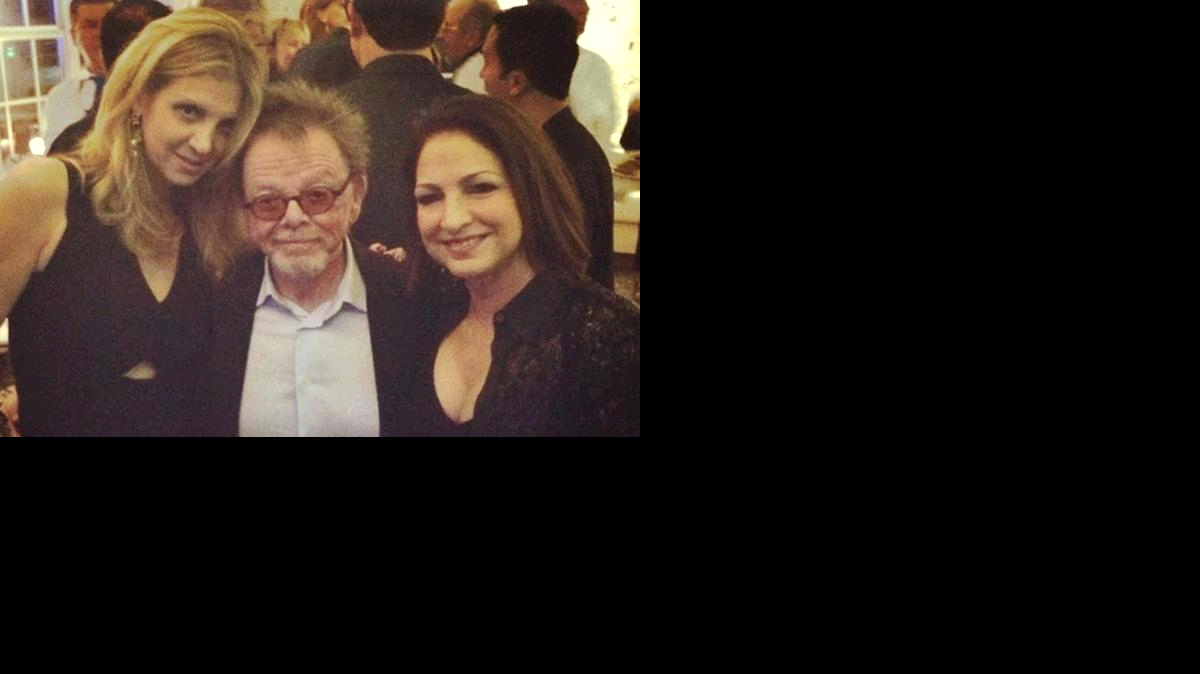 
De izquierda a derecha, Tracey Jackson, Paul Williams y Gloria Estefan durante el evento del sábado por la noche
