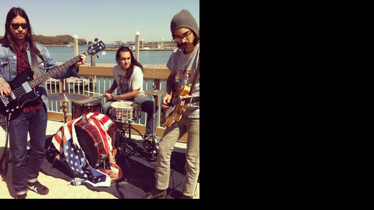 
La banda Eagle Chief
