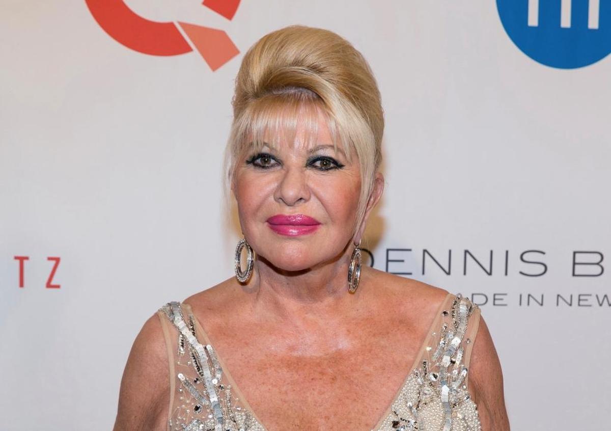 Ivana Trump, primera esposa del presidente Donald Trump, en una gala de moda en Nueva York, en el 2016.