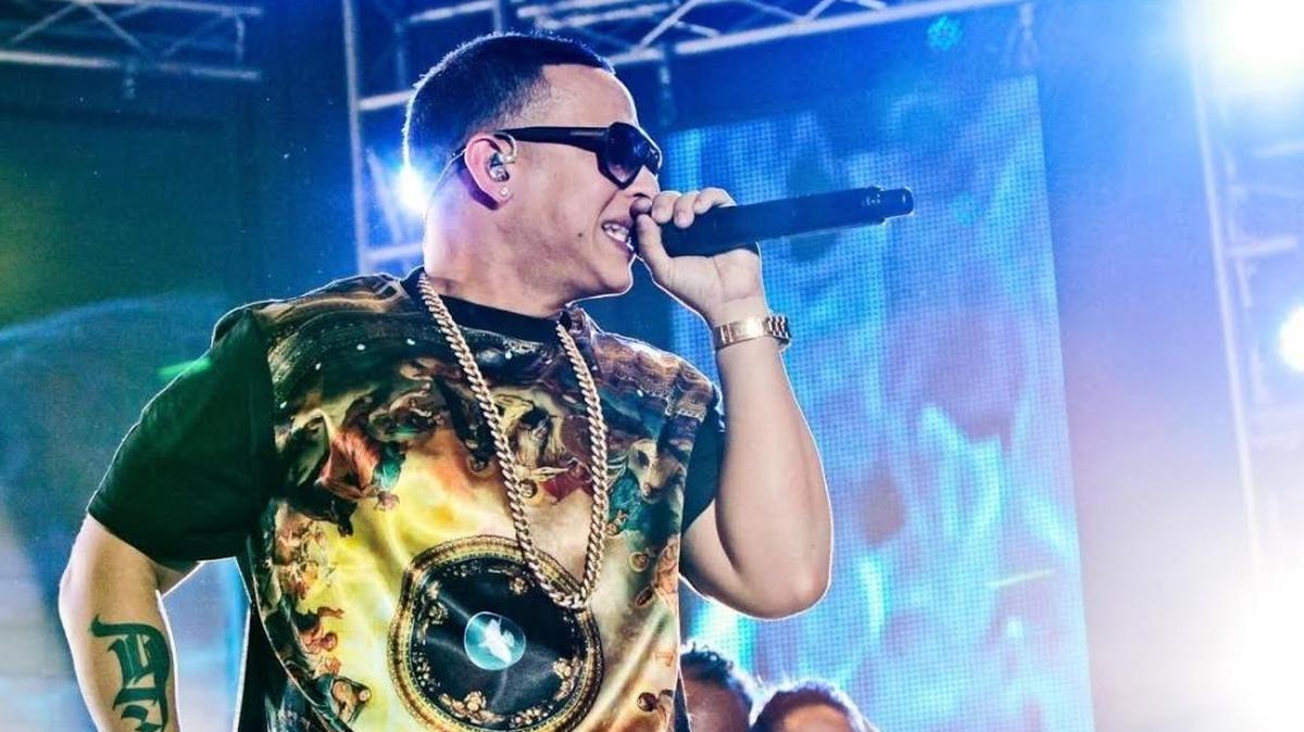 Daddy Yankee anunció que ayudará a la recaudación de fondos para los damnificados por el huracán María en Puerto Rico y el terremoto en México a través de sus conciertos.