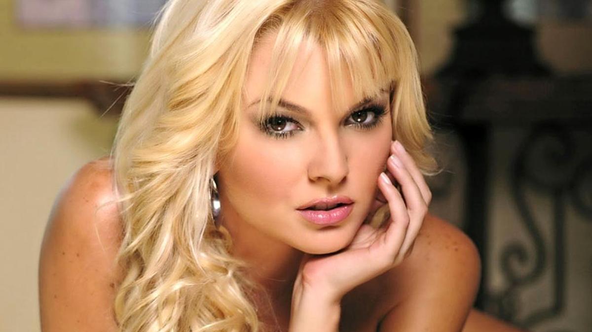 La actriz venezolana Marjorie de Sousa se separó de Julián Gil.