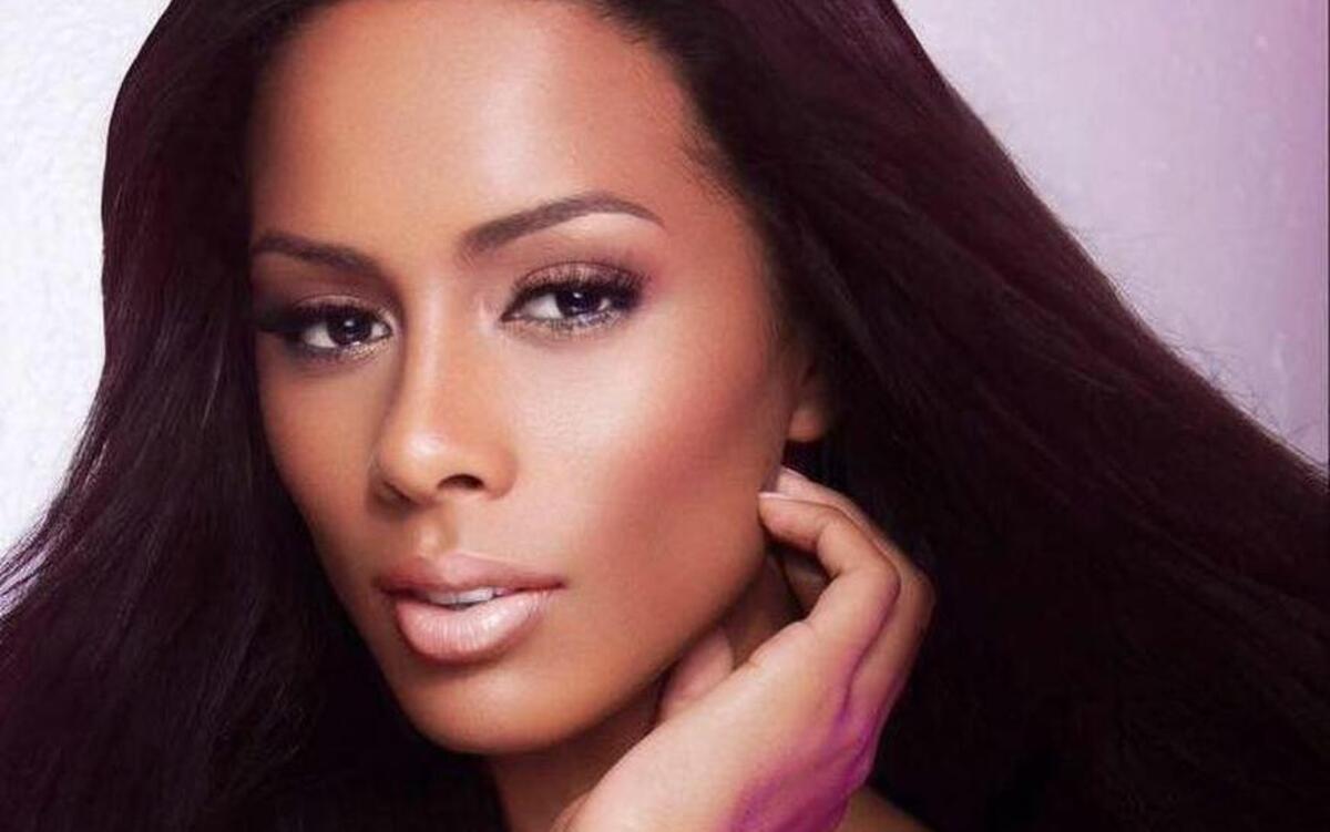 Génesis Dávila representa a Miss Miami Beach para la competencia Miss Florida USA.
