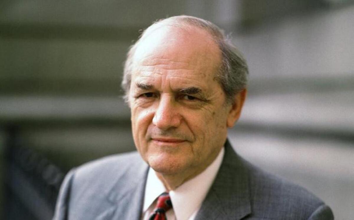 Steven Hill