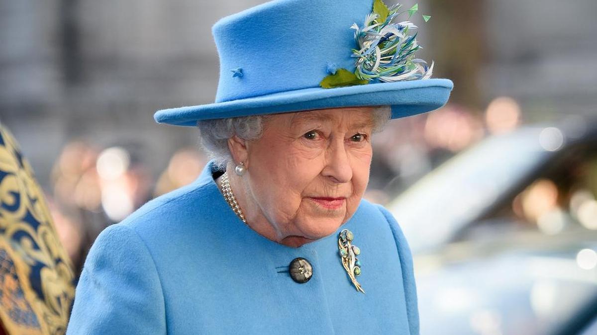 Foto del 14 de marzo de 2016. La reina Isabel II llega a un servicio de la Commonwealth en la Abadía de Westminster, en el centro de Londres.