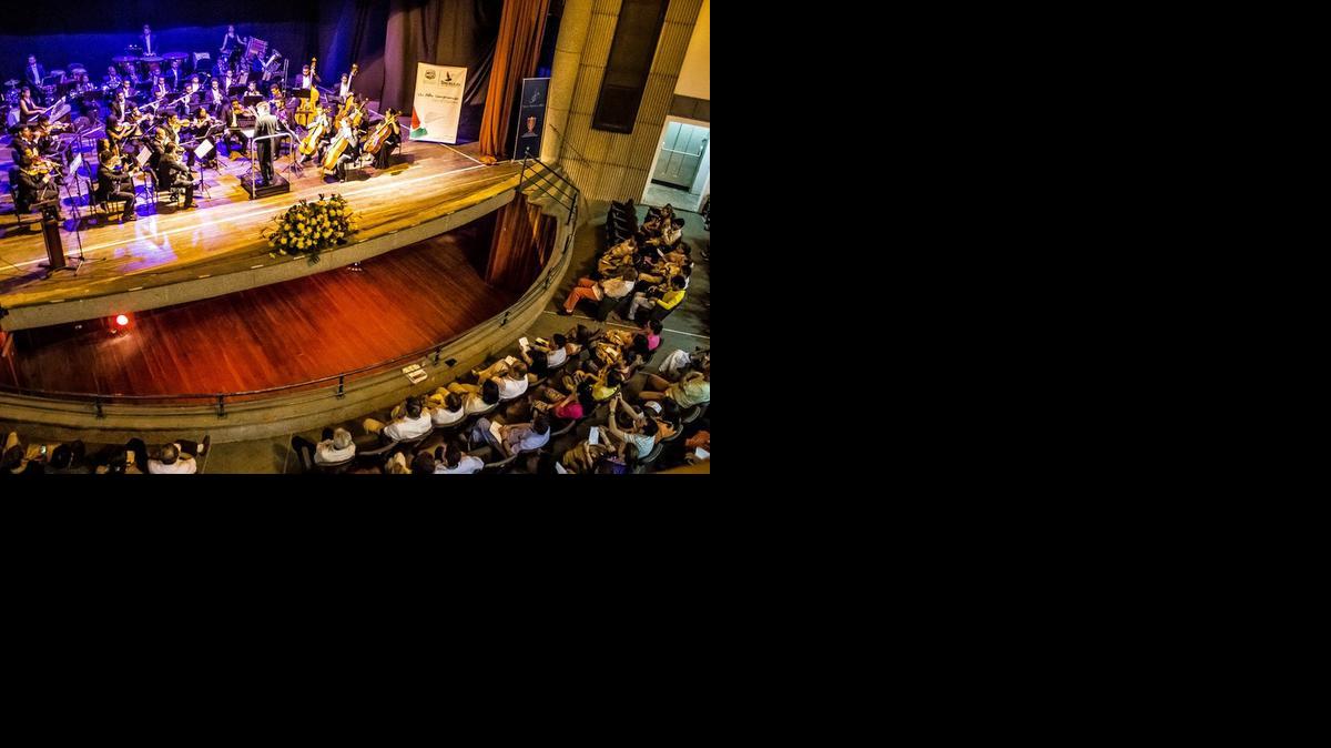 
El concierto de la Sinfónica de Bolívar incluirá la Overture Intima de Tchaikovsky y un repertorio de temas latinoamericanos.
